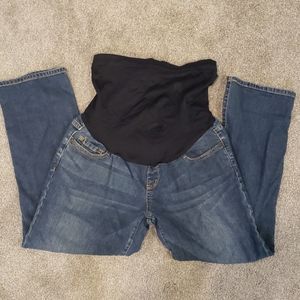 Liz Lange crop maternity jeans